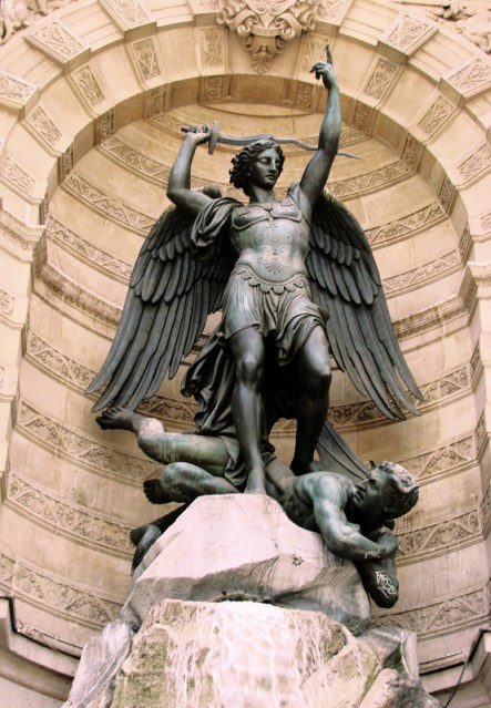 Place Saint-Michel, in the fifth arrondissement. This is saint mikael, on the top of the Fountain.